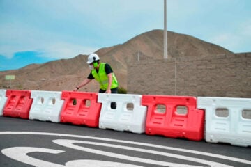 Venta de Barreras de New Jersey Apilable​ de Plástico a todo Perú